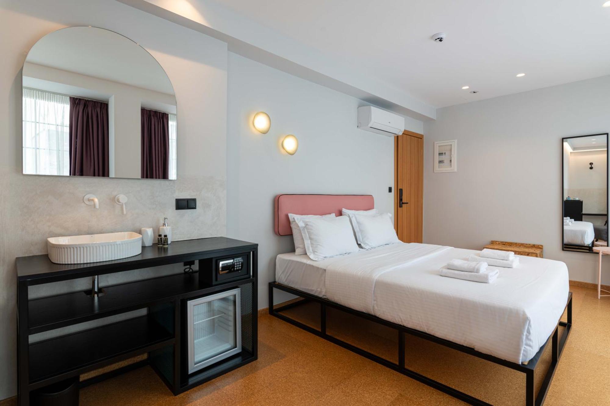 Parea Aparthotel