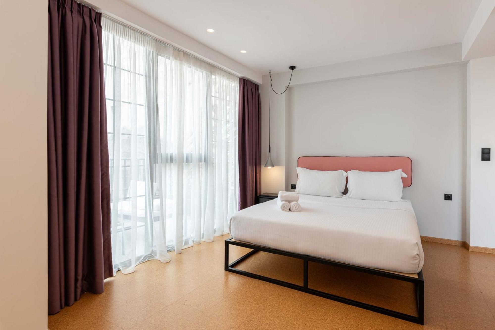 Parea Aparthotel Athens